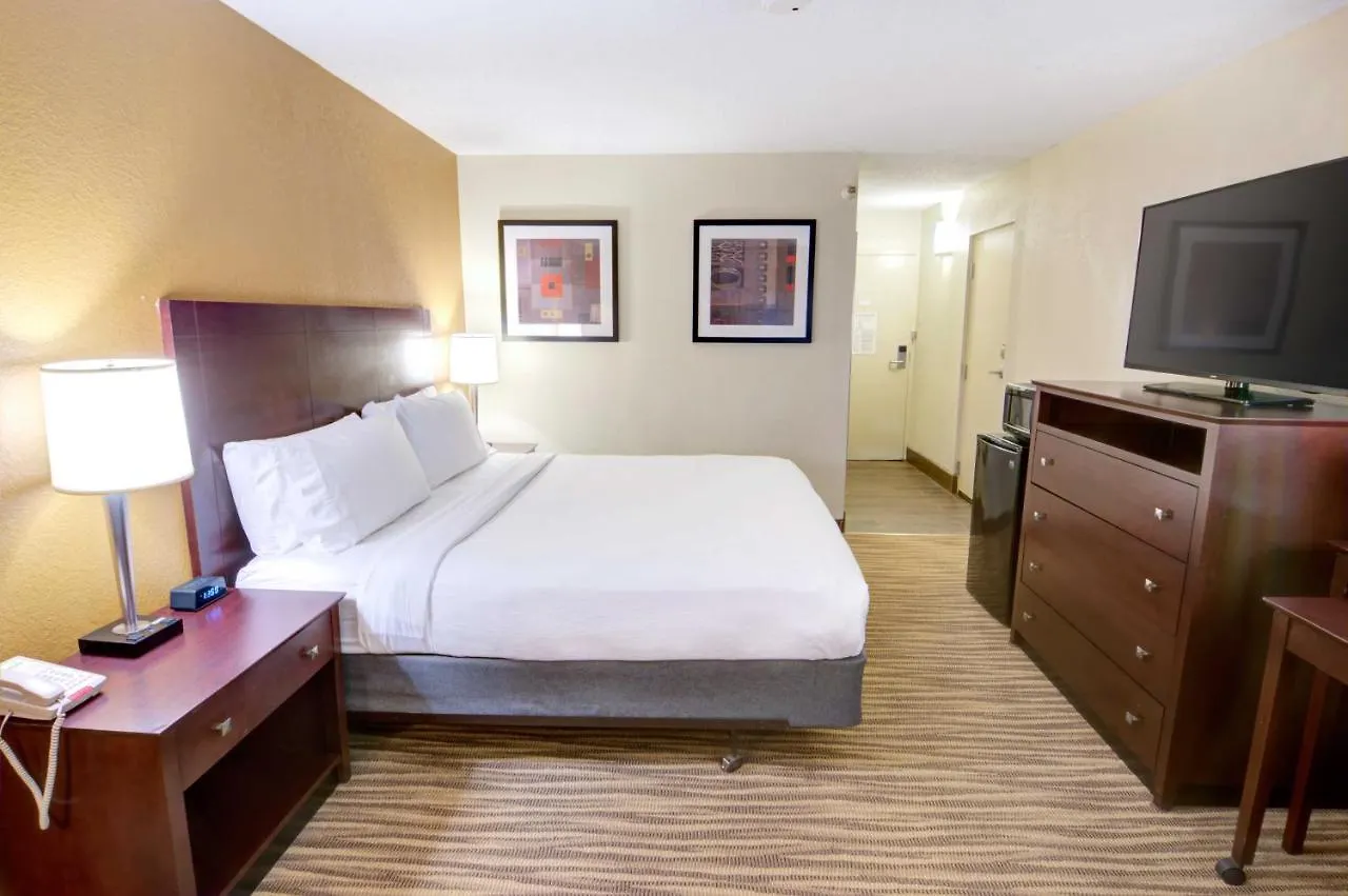 ***  Holiday Inn St. Petersburg N - Clearwater, An Ihg Hotel США